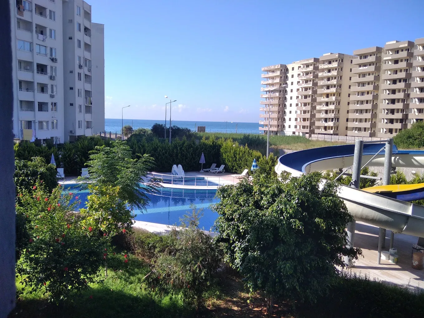 Twin Life Sitesi